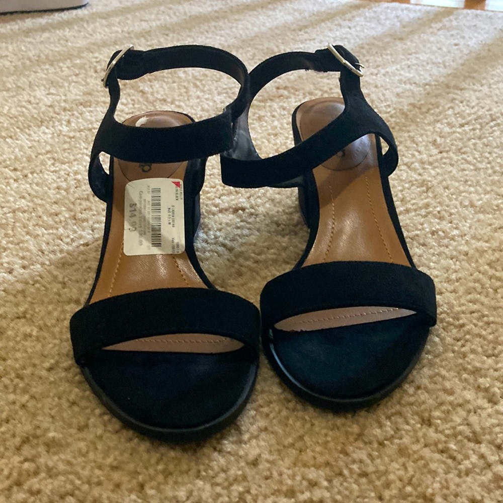 Low pump heels